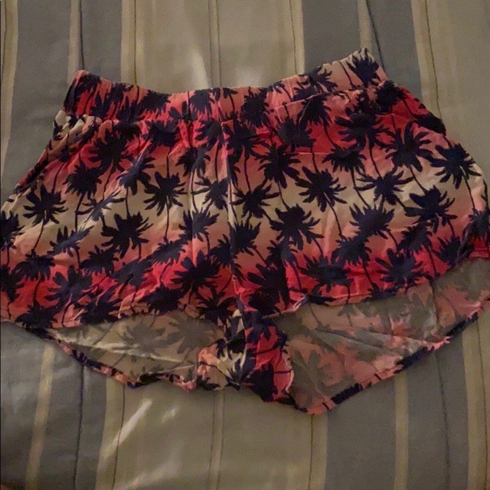 Palm tree shorts